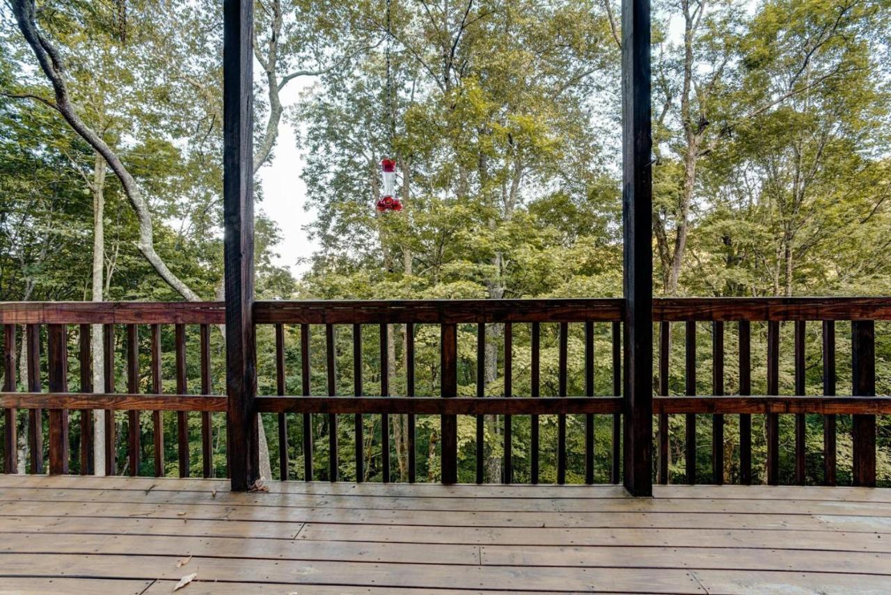Wolf Ridge Retreat Villa Swiss Ngoại thất bức ảnh