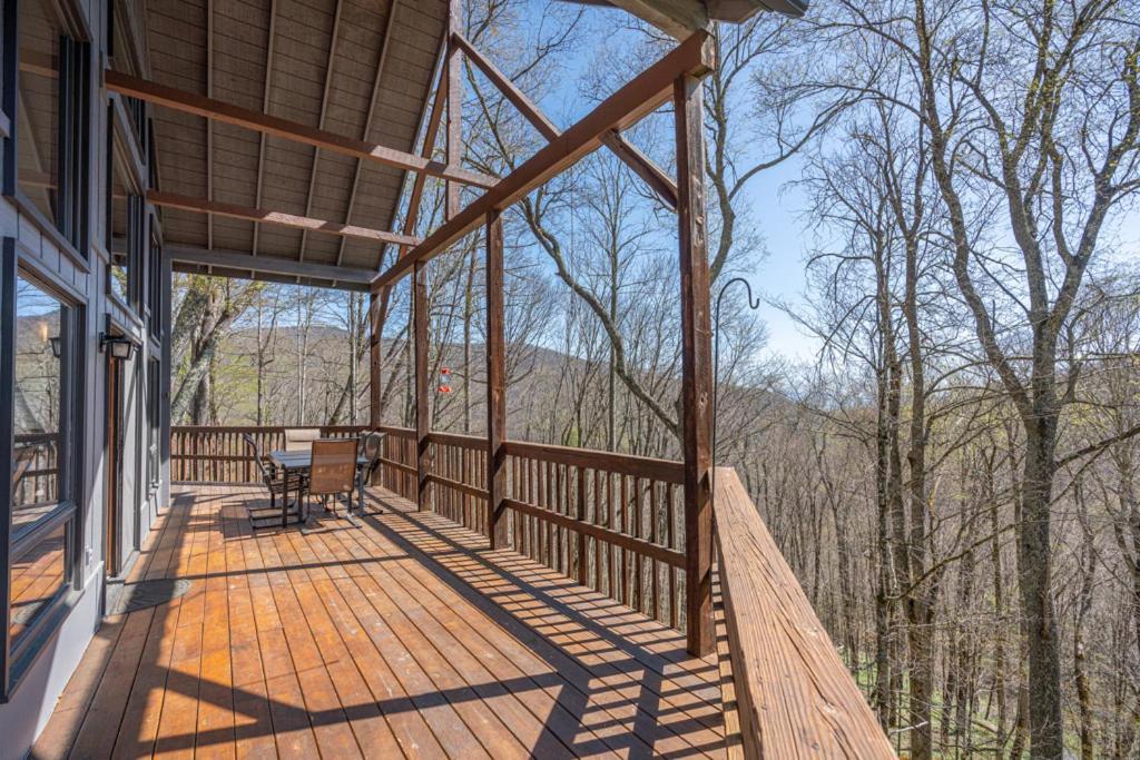 Wolf Ridge Retreat Villa Swiss Ngoại thất bức ảnh